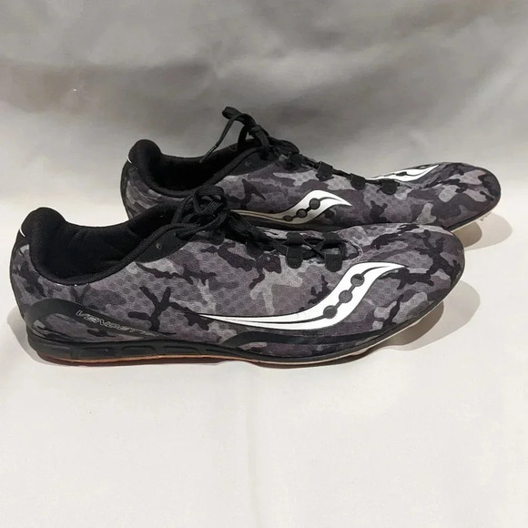 Saucony Other - Saucony Men's Vendetta Spike Racing Shoes Size 12.5 Gray White Running Athletic